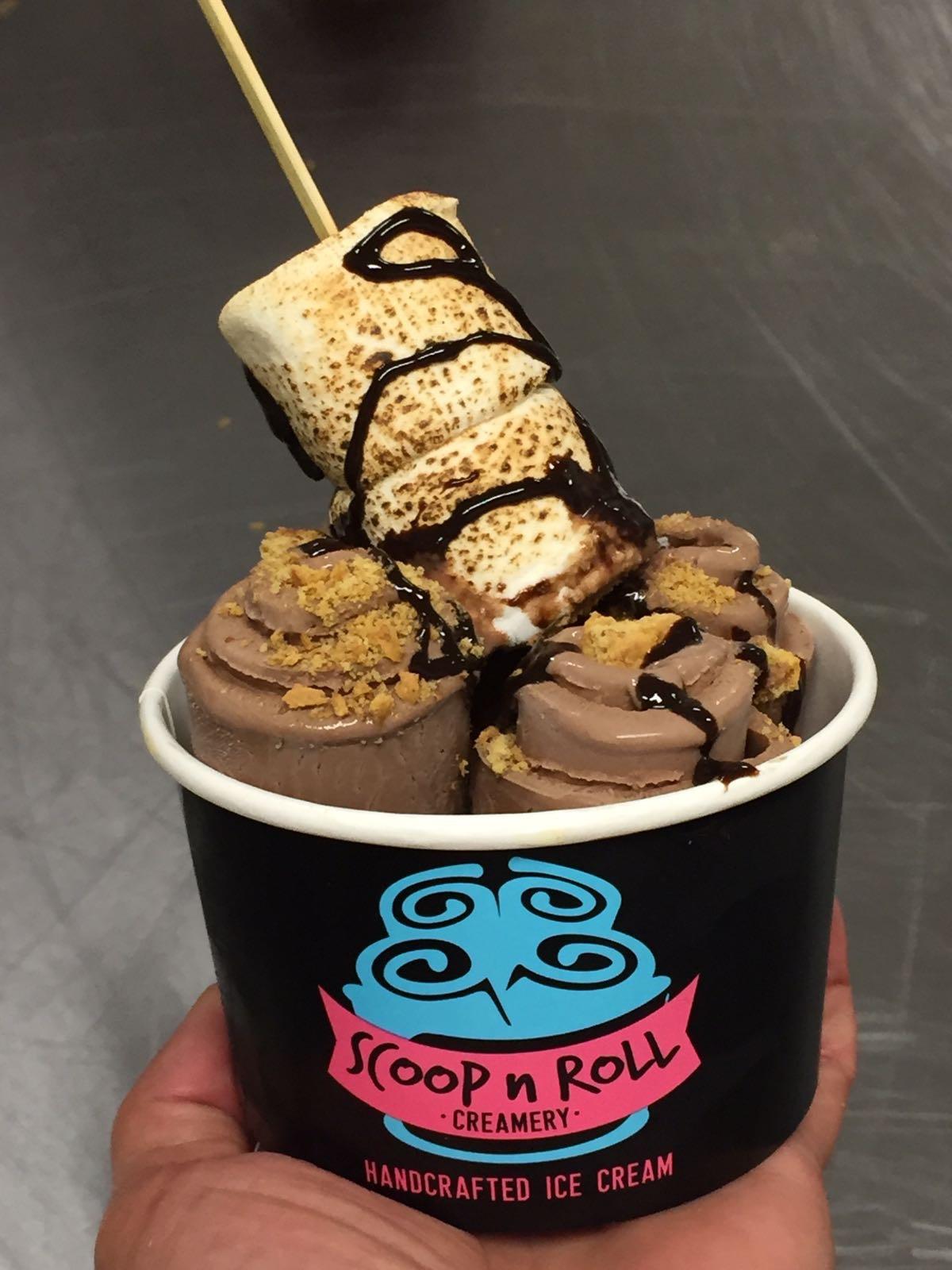 Scoop n Roll Creamery