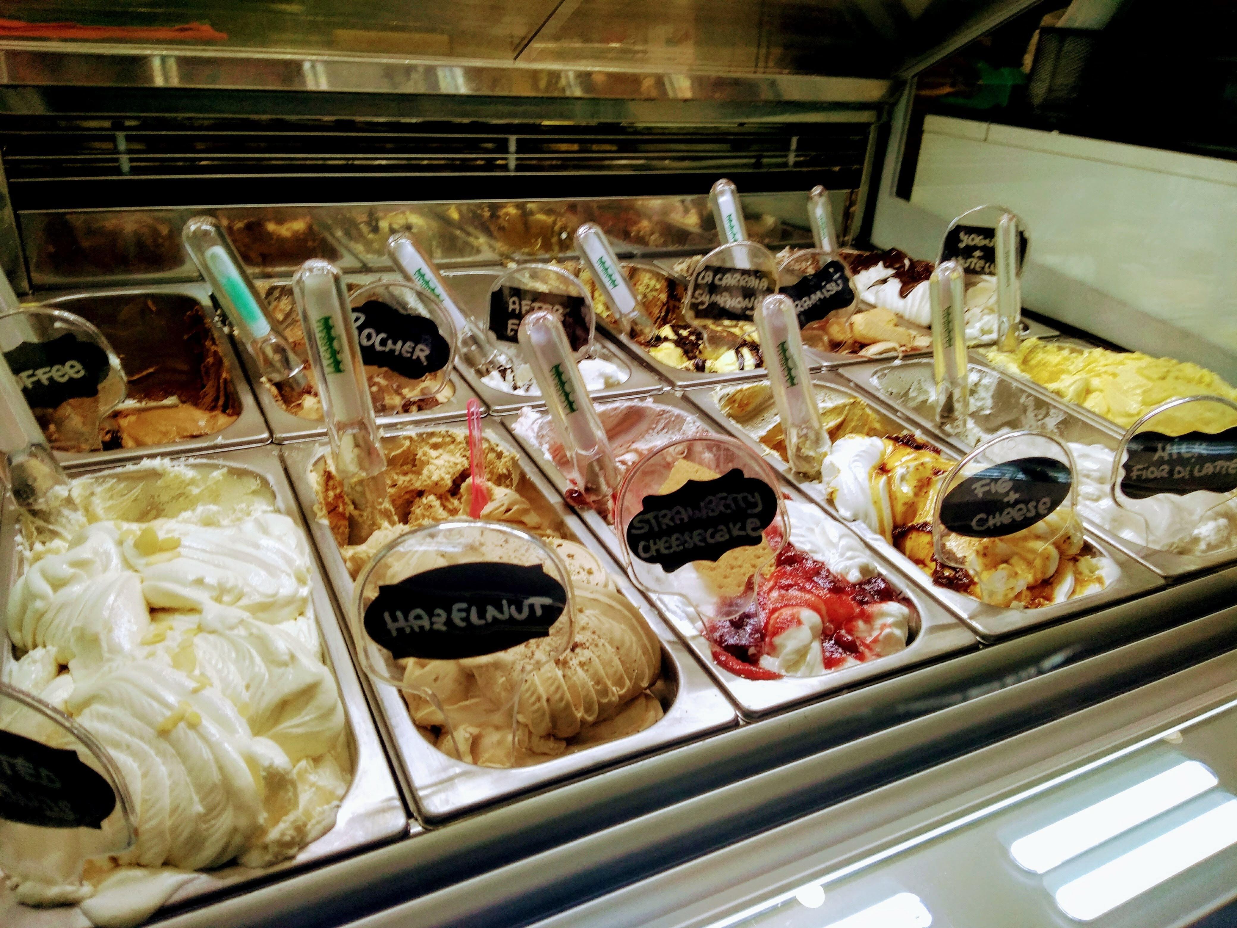 La Carraia Gelaterie Cafe