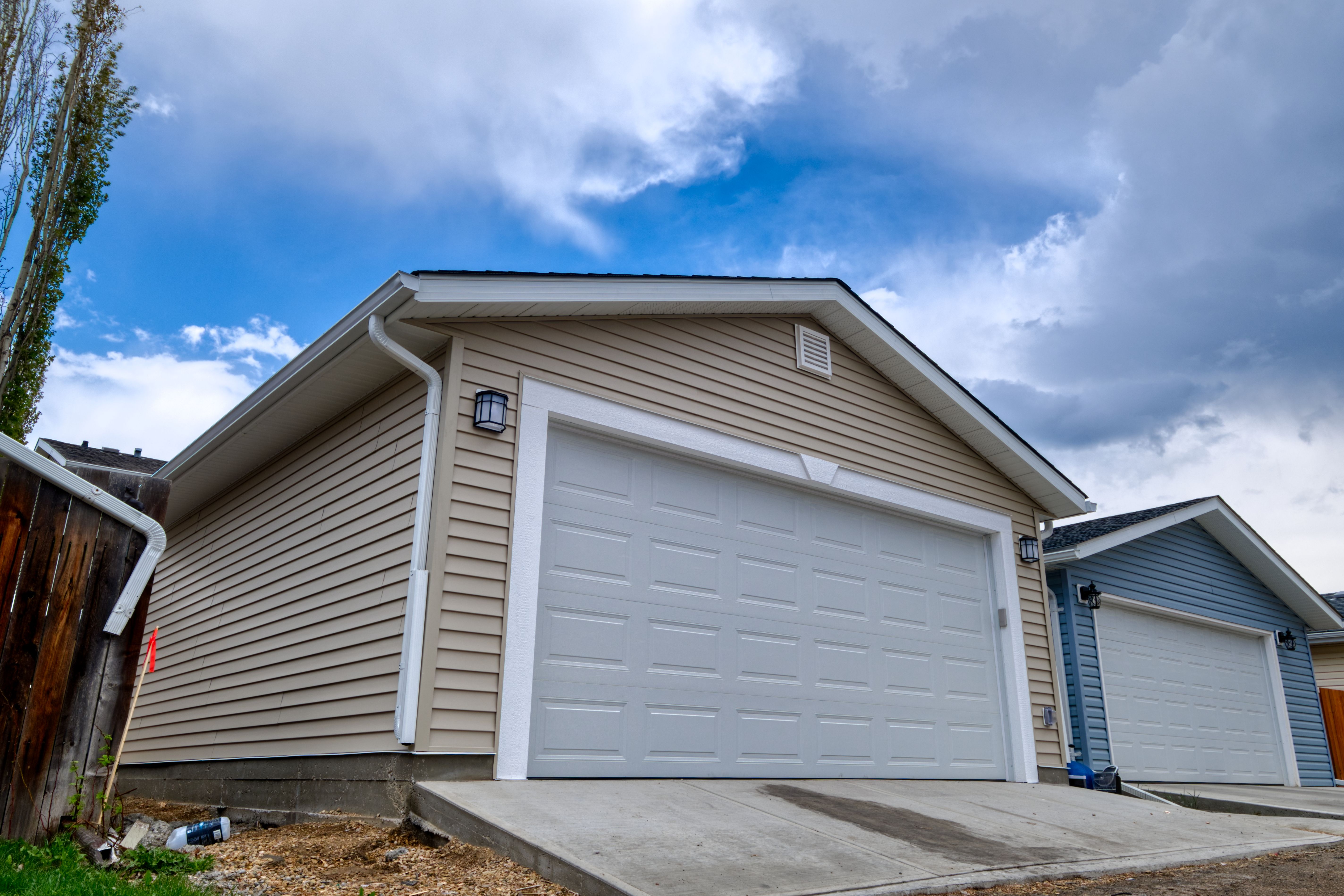 N.P. Artisan Garages - Edmonton Garage Builders