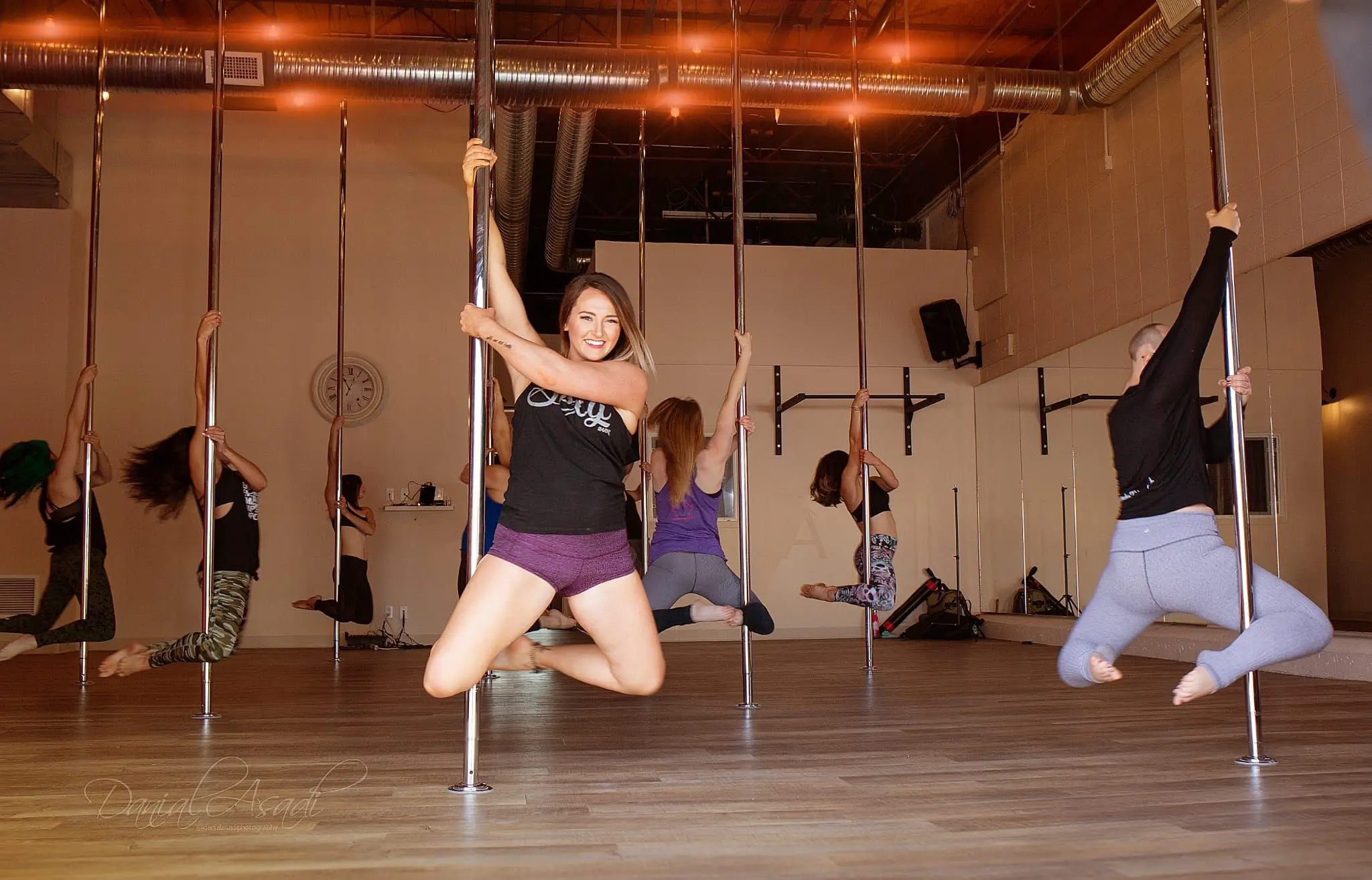 Aradia Fitness - Pole Dancing