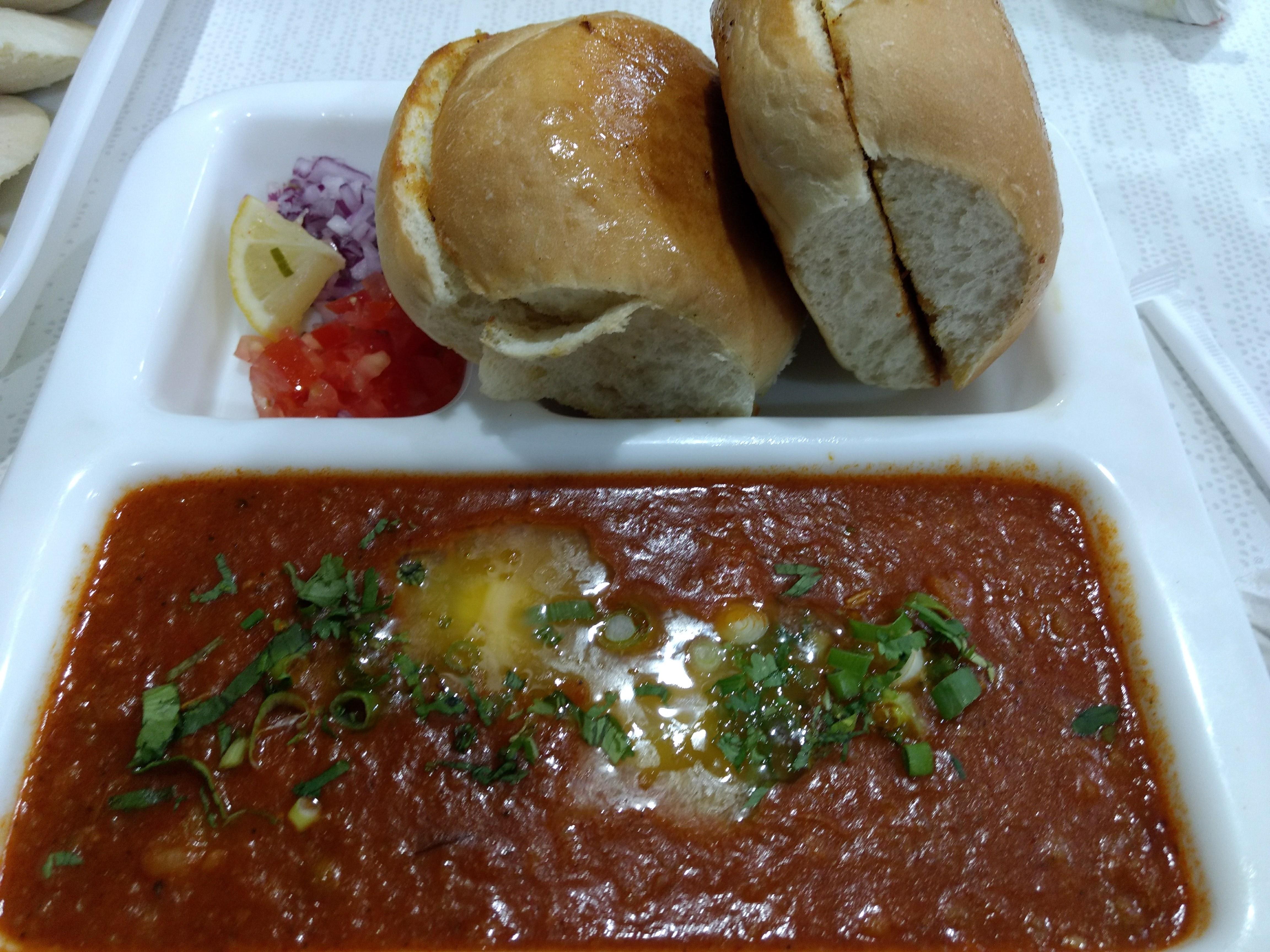 Bombay Chaat and Paan House