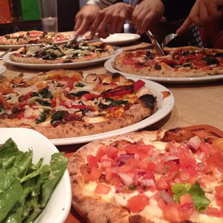 Famoso Neapolitan Pizzeria - Jasper Ave