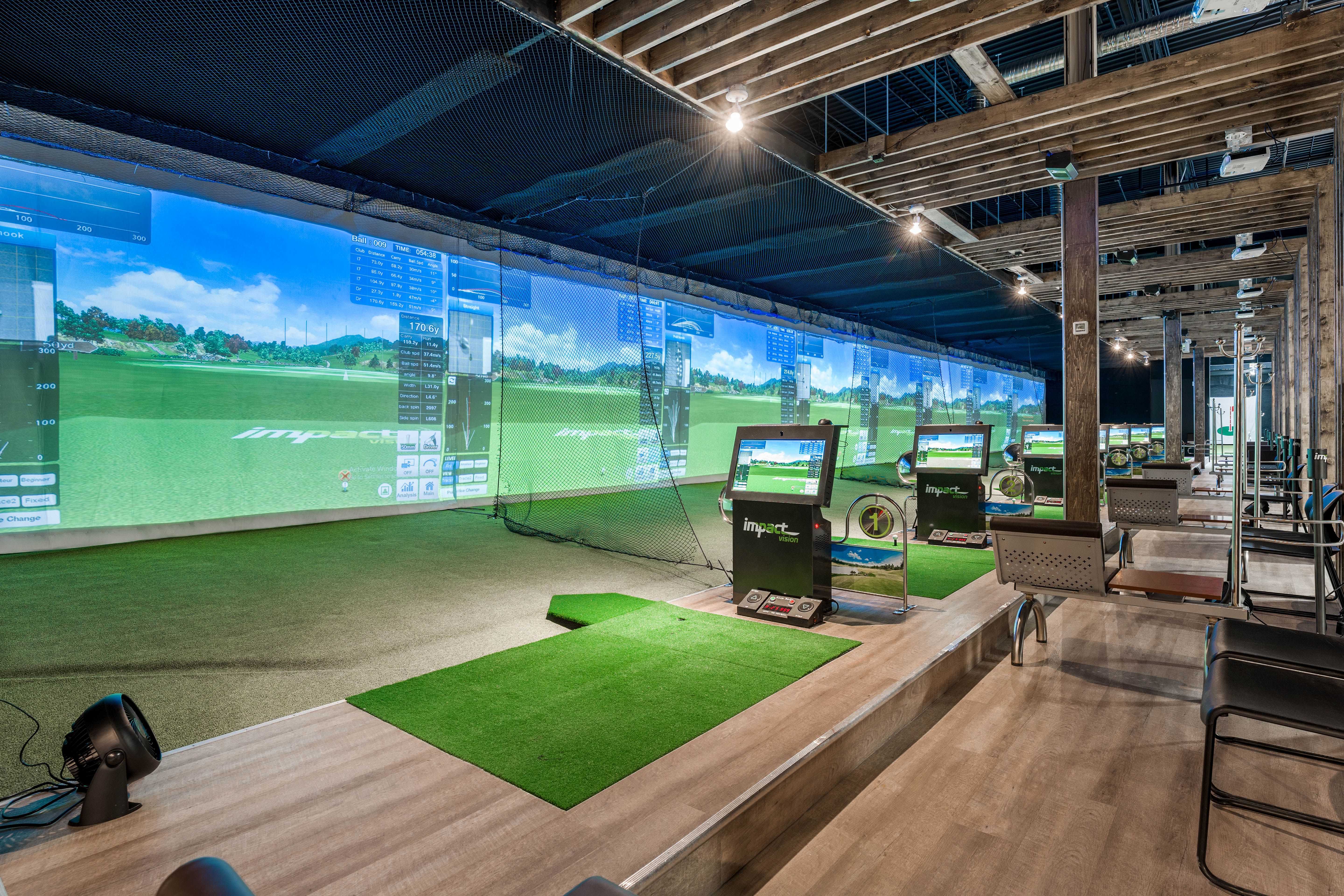 Perfect Golf Range / Karaoke