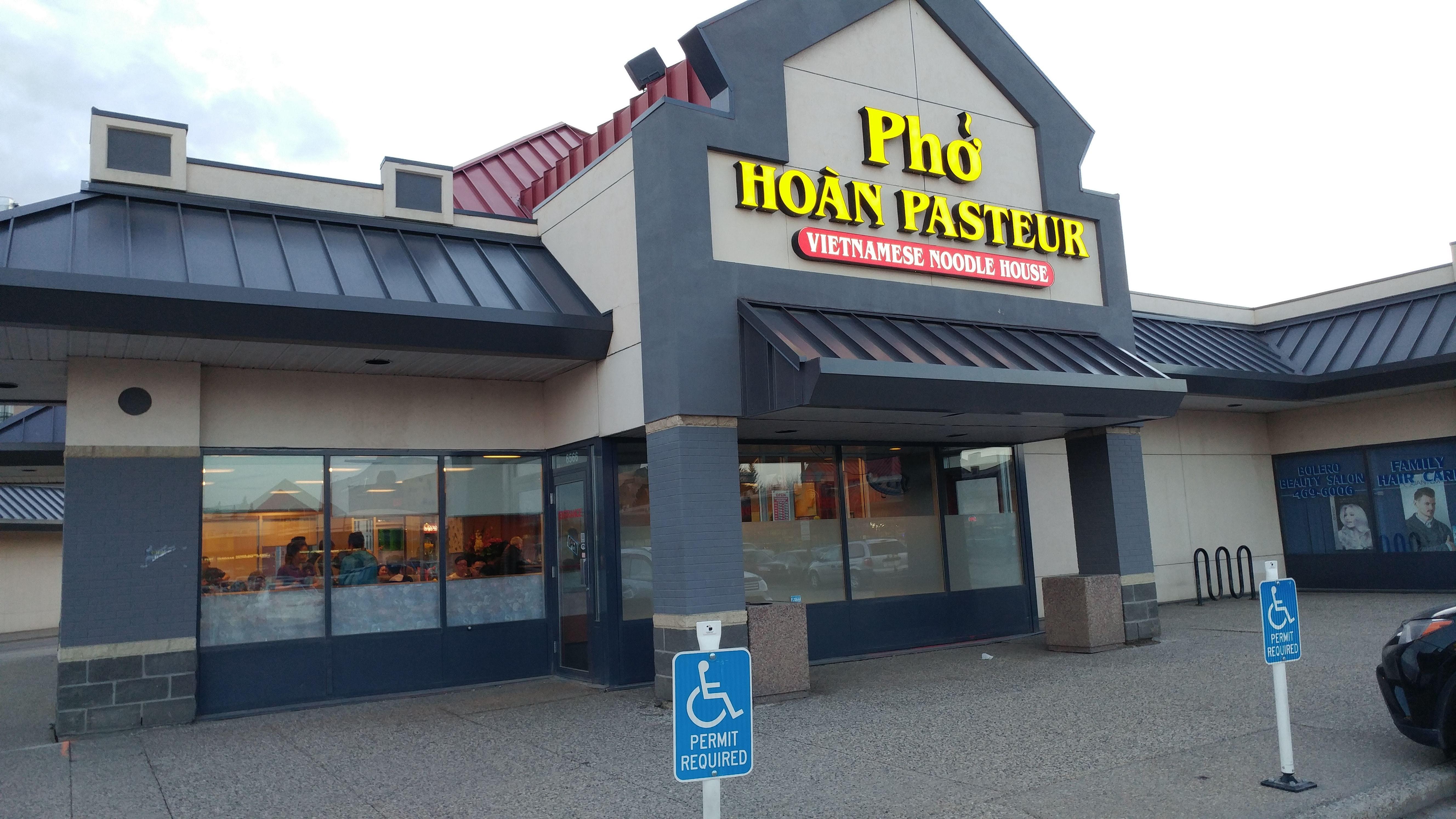 Pho Hoan Pasteur