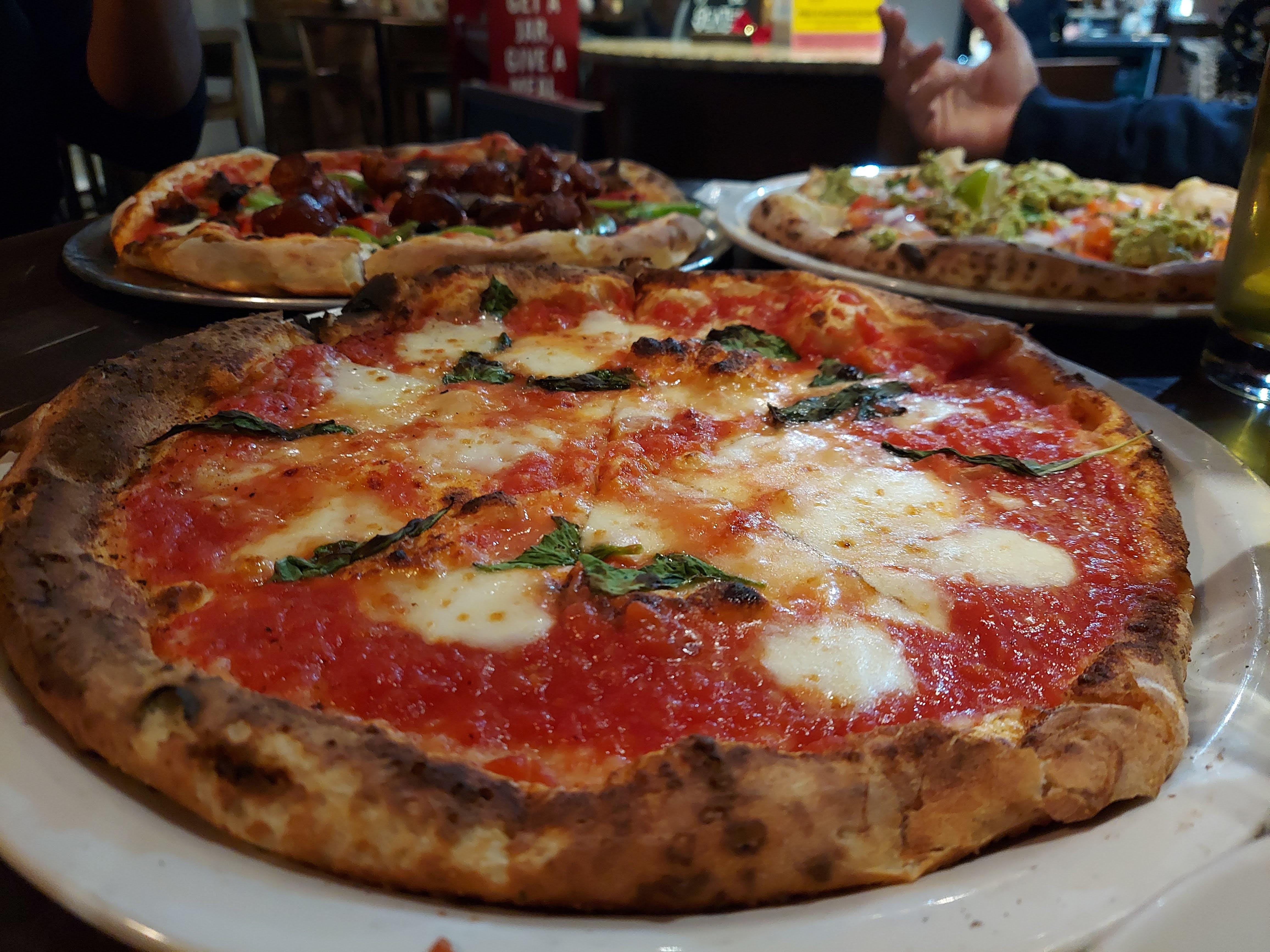 Famoso Neapolitan Pizzeria - South Common