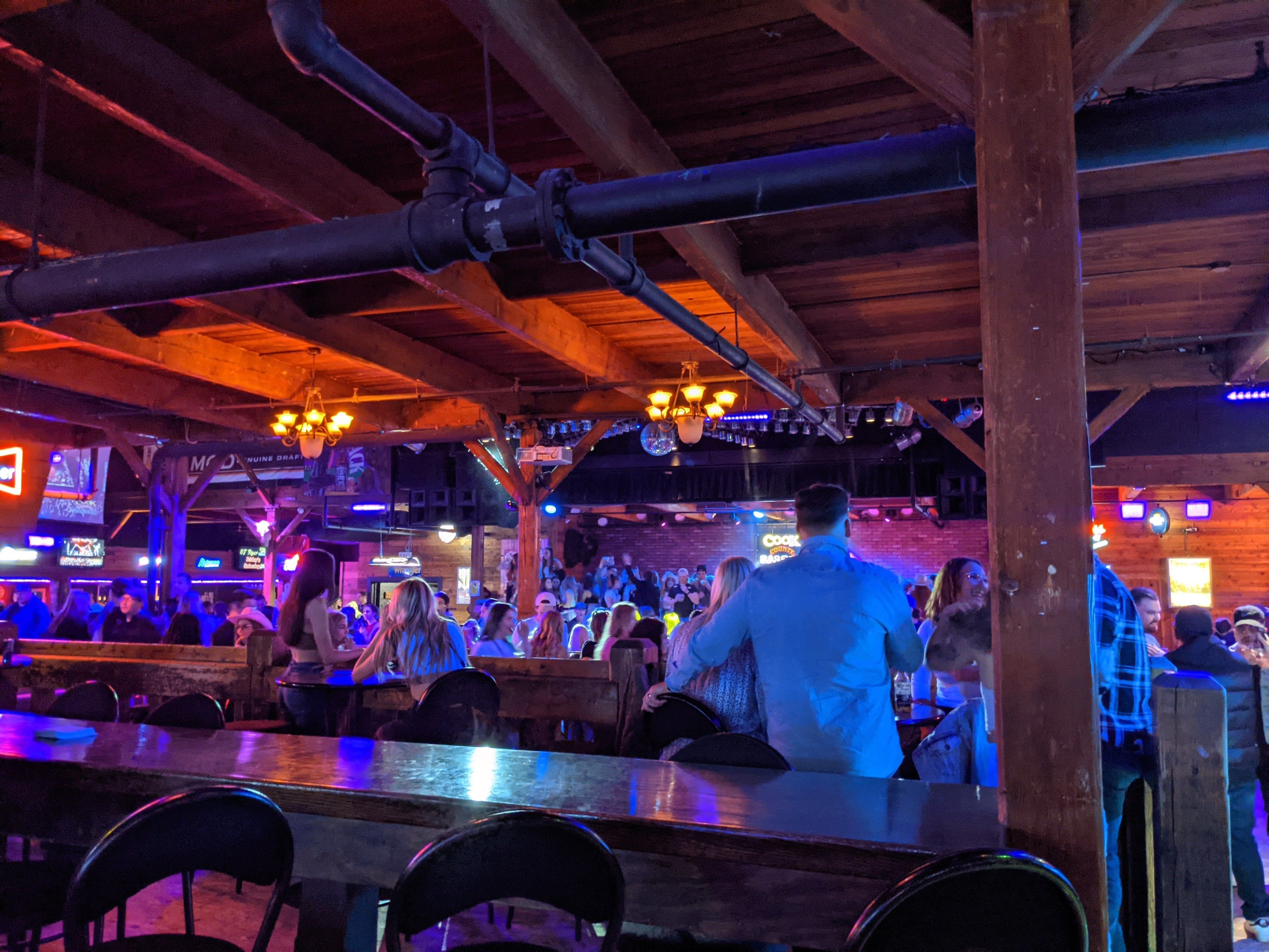 10 Best Country Music Bars In Edmonton